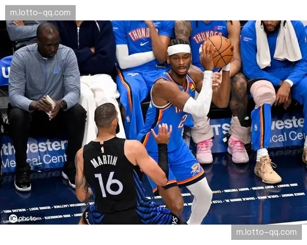 雷霆客场轻取独行侠 亚历山大30分延续59场客场20+纪录