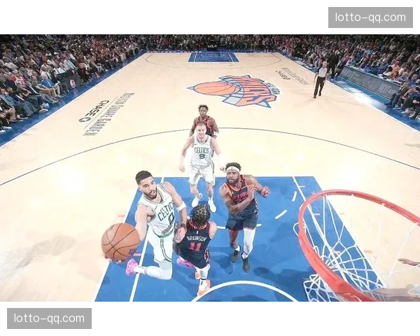 凯尔特人战术重点：利用体型优势进行错位惩罚单打